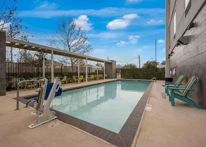 Home2 Suites By Hilton Baytown