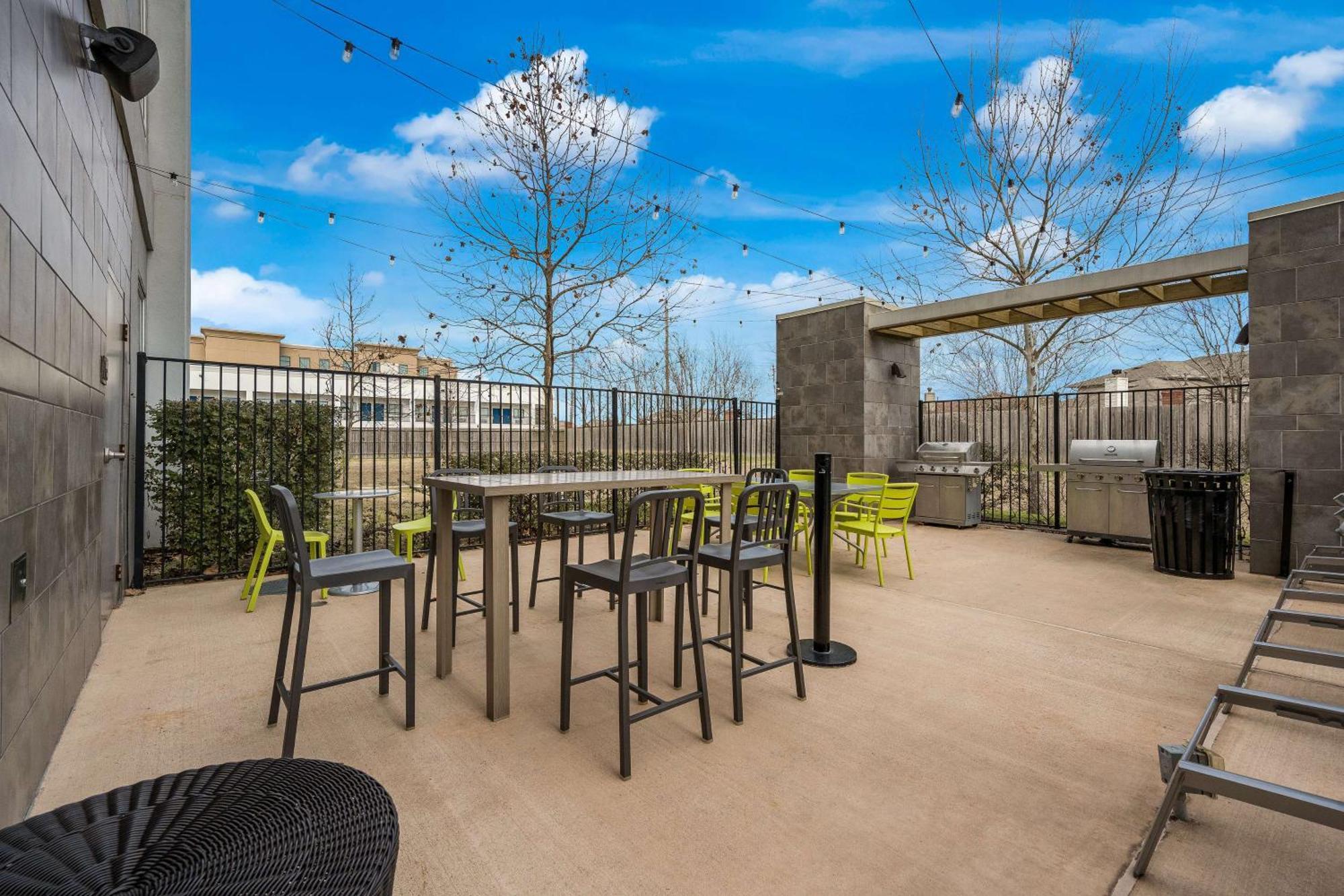 Hotel Home2 By Hilton 3*