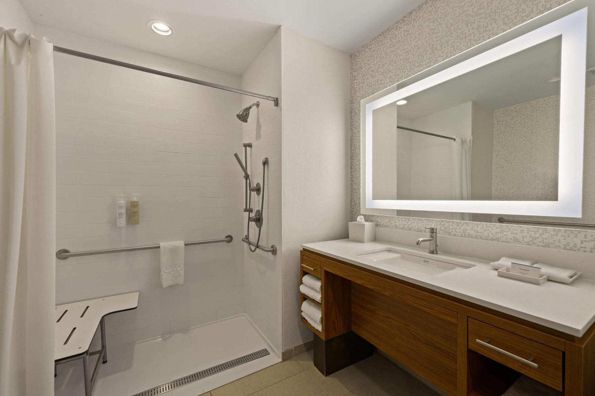 Home2 By Hilton Hotel Baytown