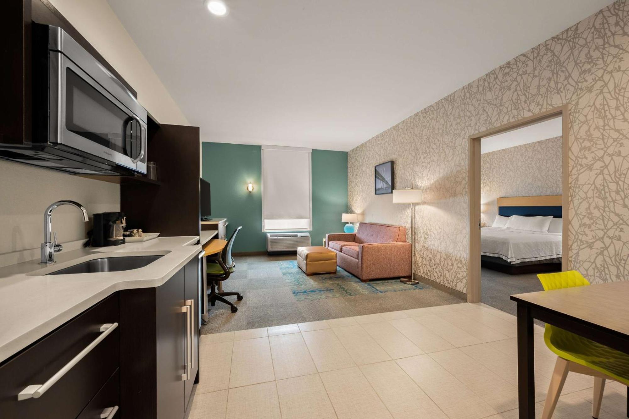 Home2 By Hilton 3*